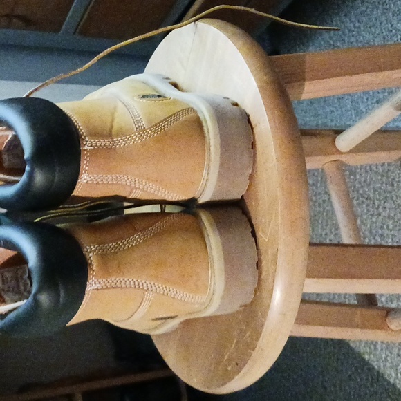 Work boots - Picture 3 of 4